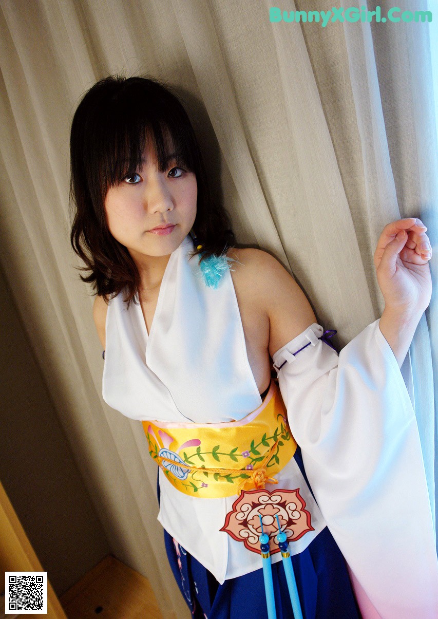 View - Cosplay Mio - St Cushion Pics - 