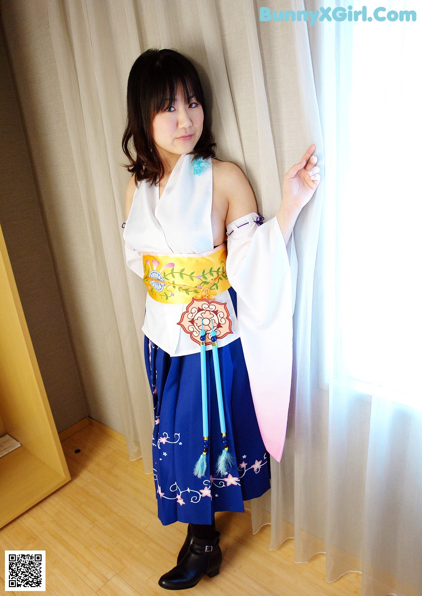 View - Cosplay Mio - St Cushion Pics - 